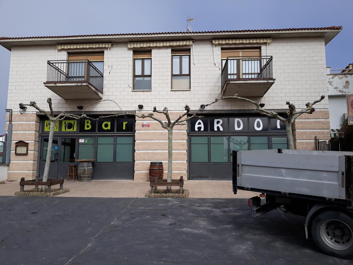 Hostal Ardoi Zizur Mayor Kültér fotó